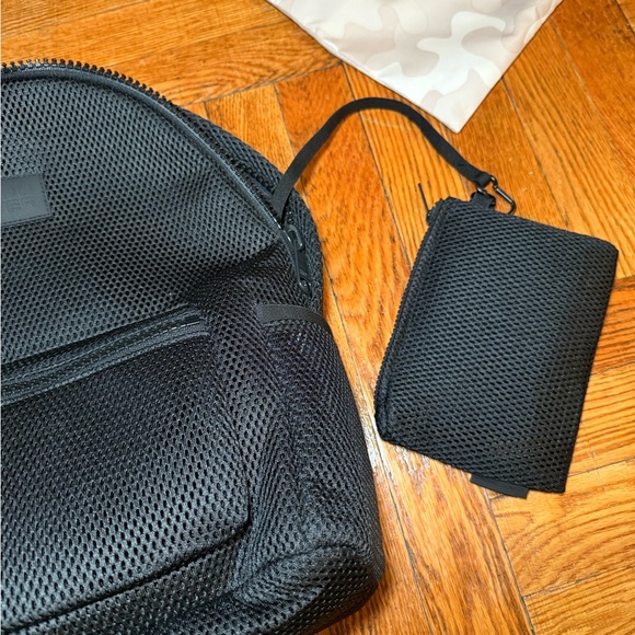 Dagne Dover DAKOTA AIR MESH BACKPACK (Medium) - Picture 7 of 11